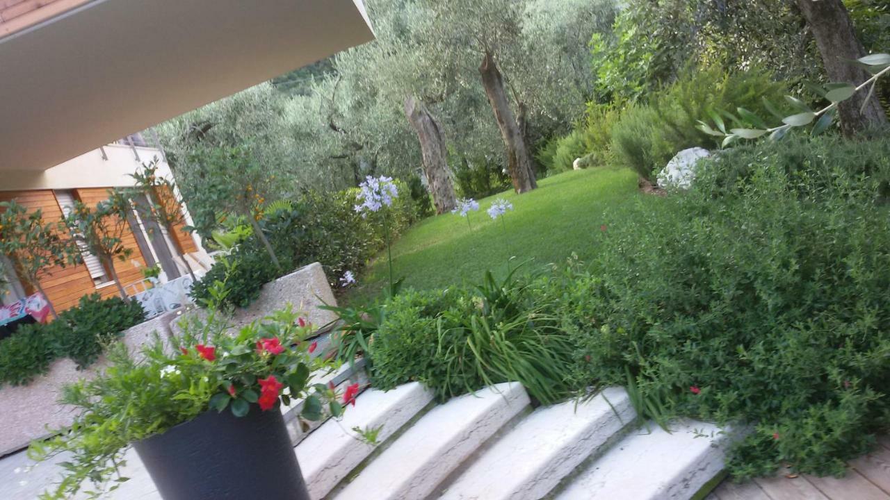 "Casabana" - Relax Tutto L'Anno - Giardino - Piscina Top Malcesine Exterior foto